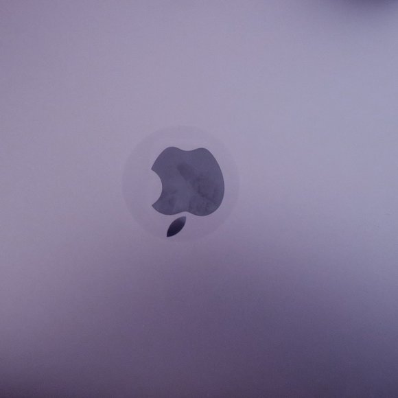 MacBook Pro - Picture 1 of 4